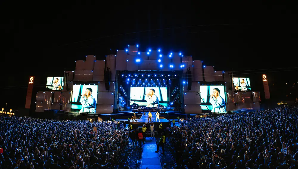 El multitudinario concierto de los Jonas Brothers en Lisboa