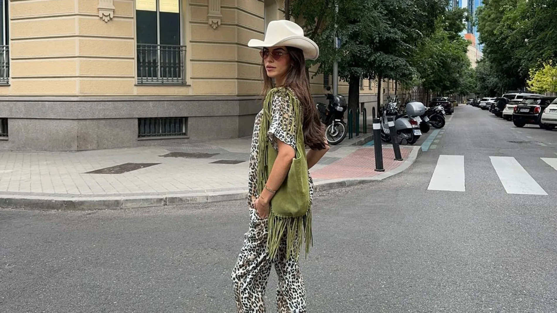 Violeta Mangriñán con look de Parfois.