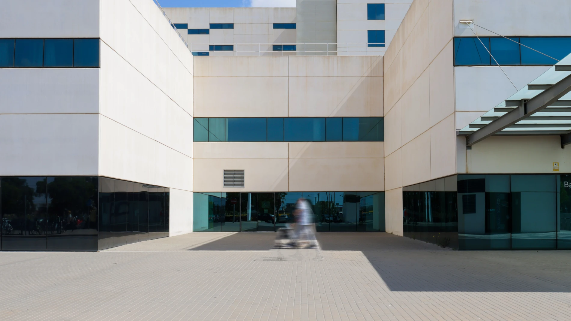 La Fe construirá un nuevo edificio que albergará una unidad de aislamiento de alto nivel para pacientes con enfermedades infecciosas