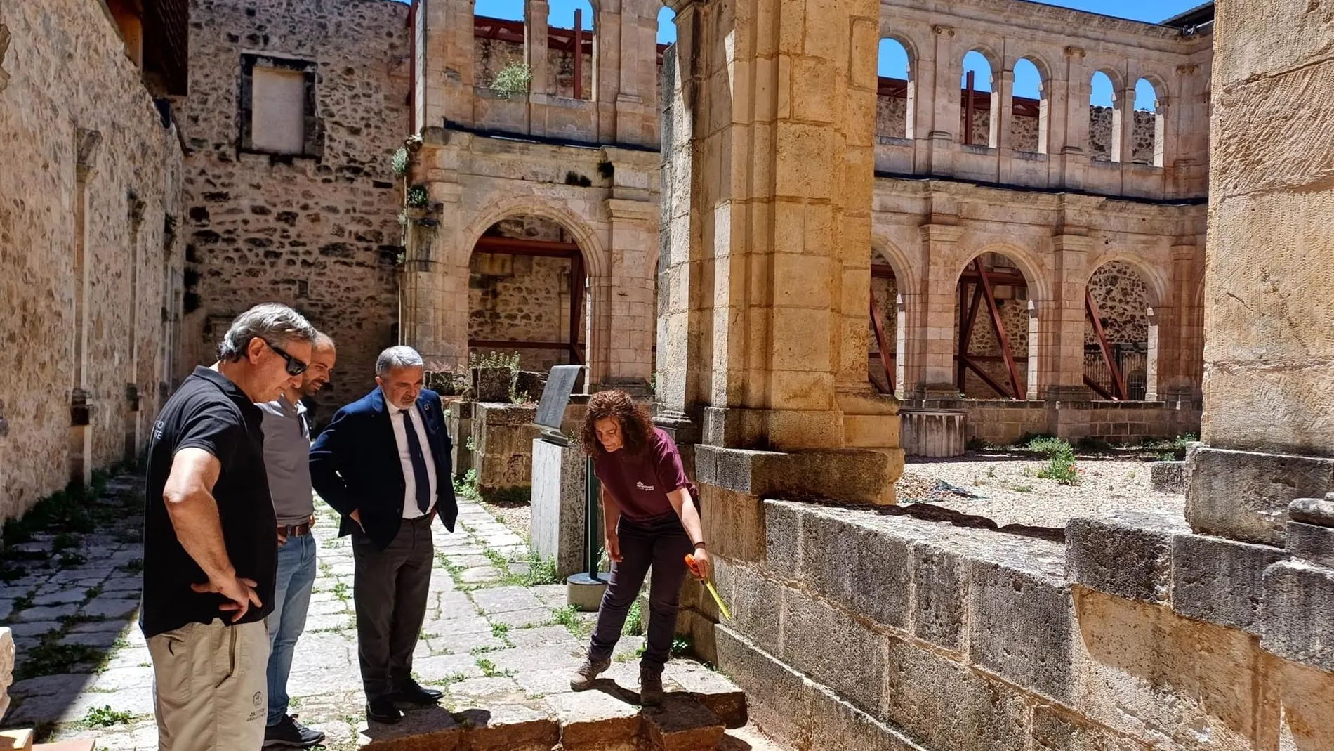 La casa del parque se hallará junto al antiguo monasterio