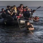 Lancha dce inmigrantes ilegales que parten de Marruecos