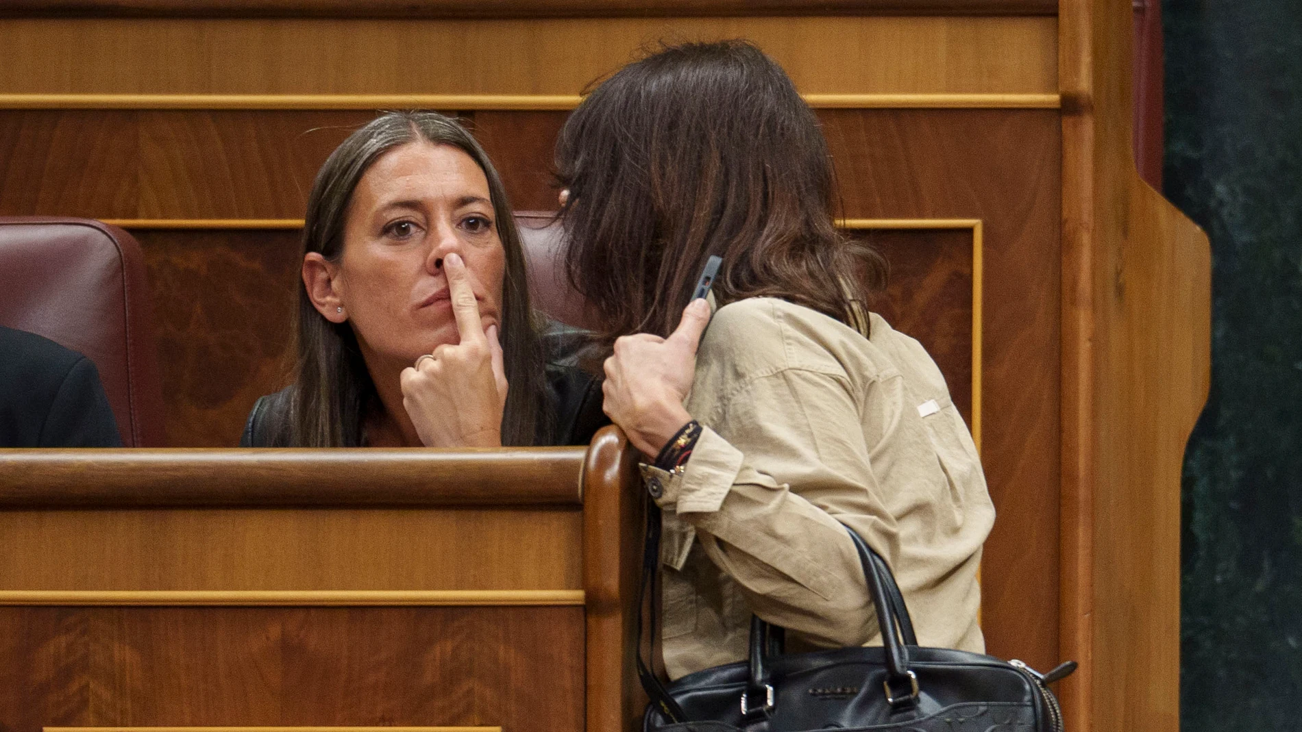 La portavoz de Junts en el Congreso, Miriam Nogueras, durante la sesión plenaria.