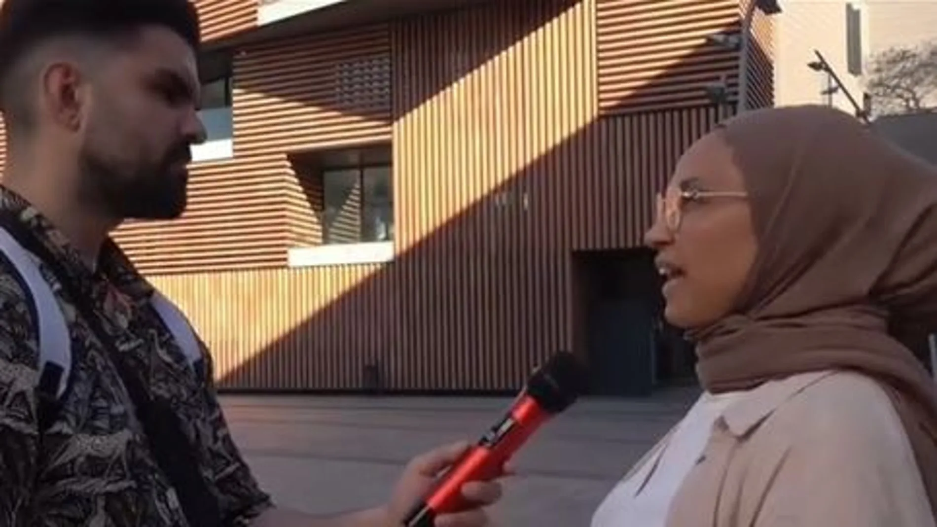 La relación entre feminismo e islam (o religión) parece no ser complementaria y genera polémica tanto en los defensores del movimiento político como en los islamistas y creyentes