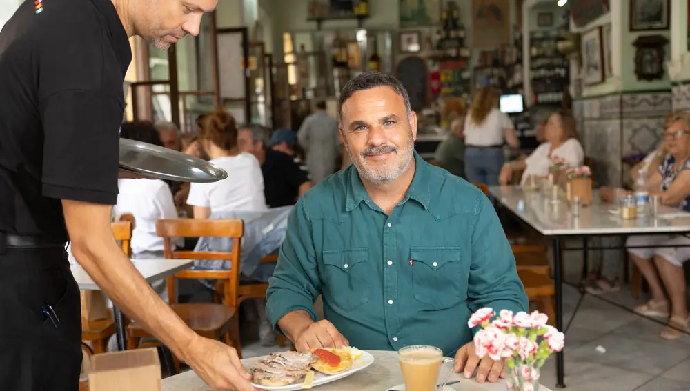 Ángel León en el bar ‘Vicente Los Pepes’
