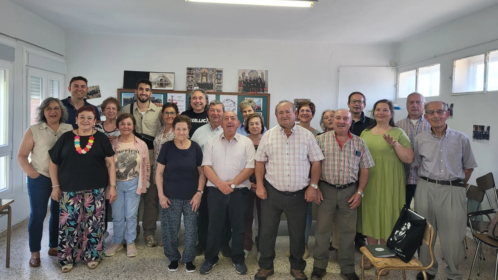 Coro de "Fuentearmegil"