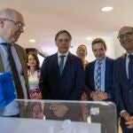 El alcalde de Salamanca, Carlos García Carbayo, participa junto al rector de la Universidad de Salamanca, Juan Manuel Corchado; el viceconsejero de Economía y Competitividad de la Junta, Carlos Martín Tobalina, y el presidente de la Diputación, Javier Iglesias, inauguran el acto de apertura del concgreso Salamanca Tech Summit