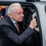 Julian Assange WikiLeaks
