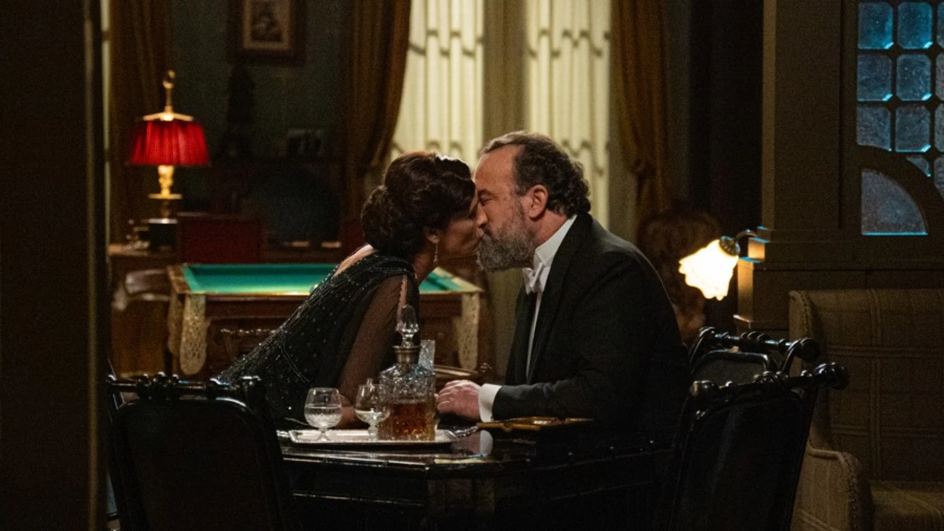 Este miércoles, en "La Promesa·, María Antonia y Alonso vuelven a besarse