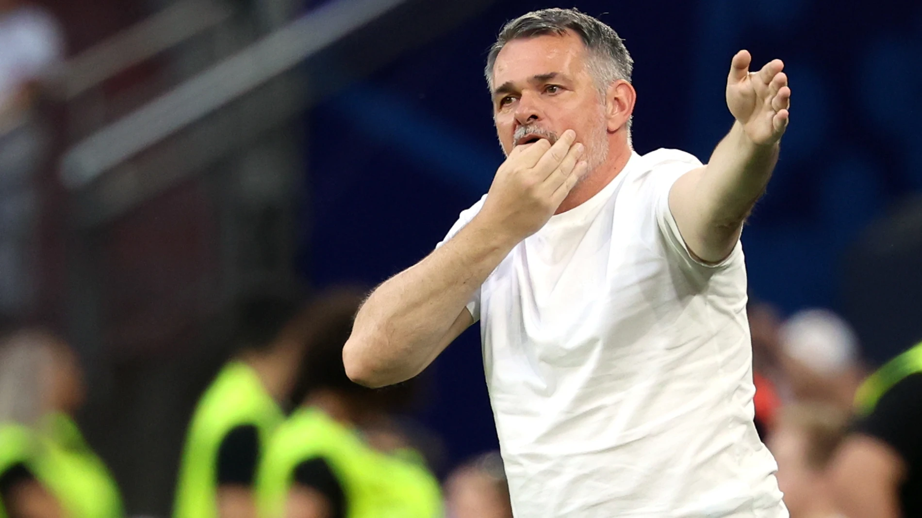 Gelsenkirchen (Germany), 26/06/2024.- French head coach Willy Sagnol of Georgia reacts during the UEFA EURO 2024 group F soccer match between Georgia and Portugal, in Gelsenkirchen, Germany, 26 June 2024. (Alemania) EFE/EPA/GEORGI LICOVSKI
