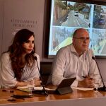 Los portavoces del Gobierno Local de Alicante, Ana Poquet y Manuel Villar, una imagen de archivo de la rueda de prensa posterior a la Junta de Gobierno Local