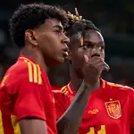 Lamine Yamal y Nico Williams, Selección Española