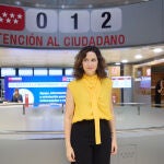 Ayuso visita las instalaciones la nueva Oficina de Atención al Ciudadano 