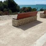 Aspecto actual de la denominada Vía Verde que discurre en paralelo al mar en Alicante, por el trazado de las antiguas vías del trenet