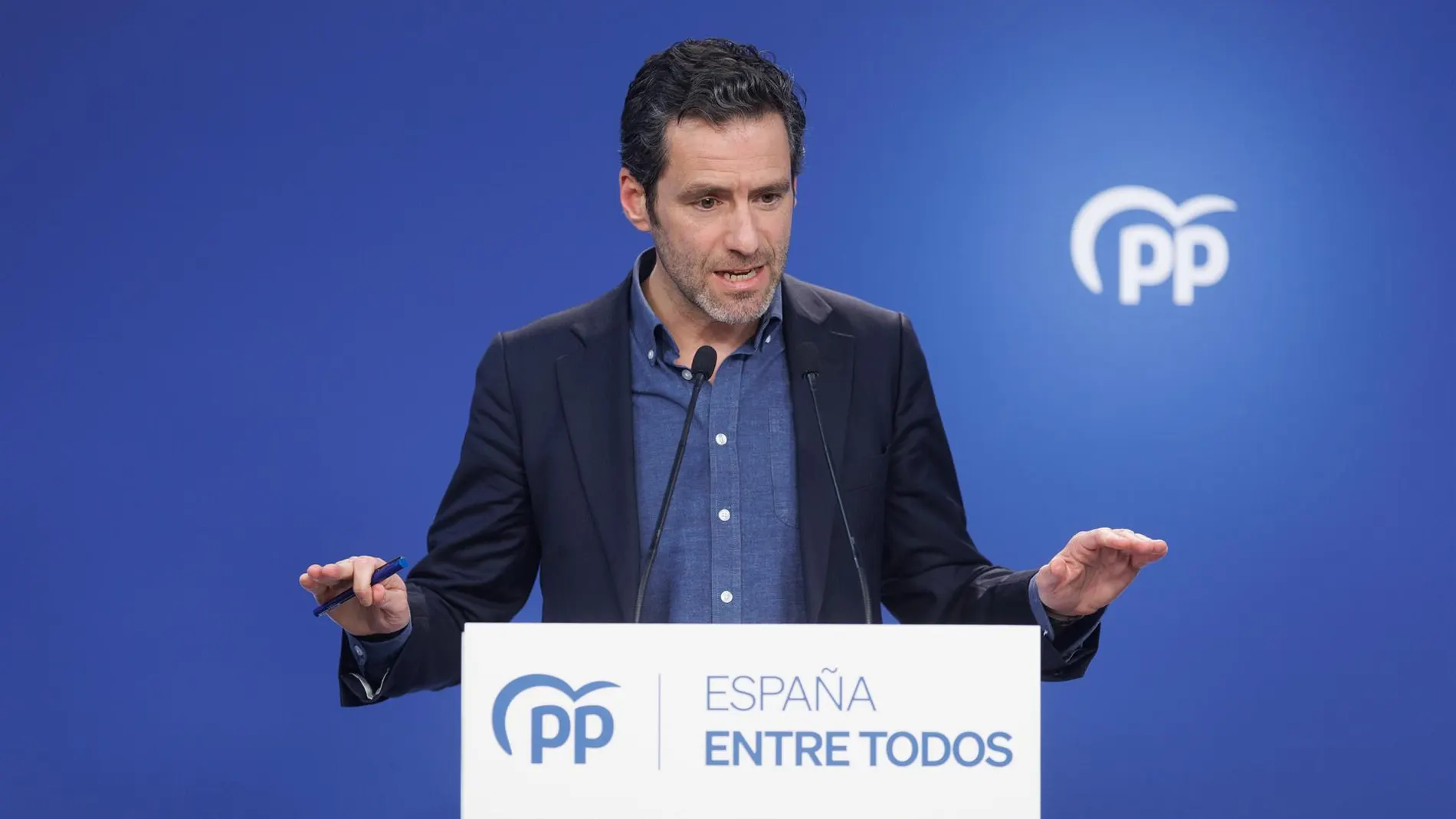 Sémper dice que el PP apoyará una reforma de la Ley de Extranjería pactada con CCAA que "responda al problema"