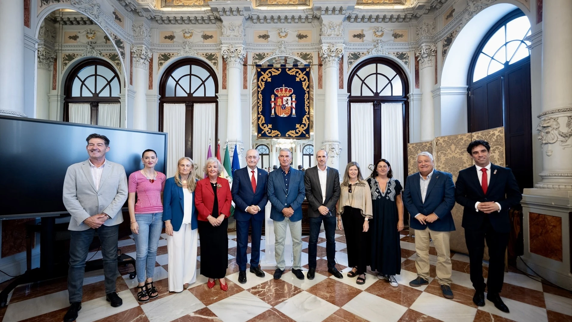 El humorista Manolo Sarria, abanderado de la Feria de Málaga