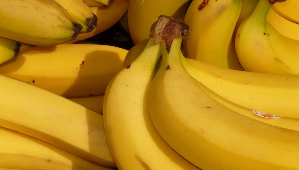 ¿Qué es mejor comprar: plátano o banana?