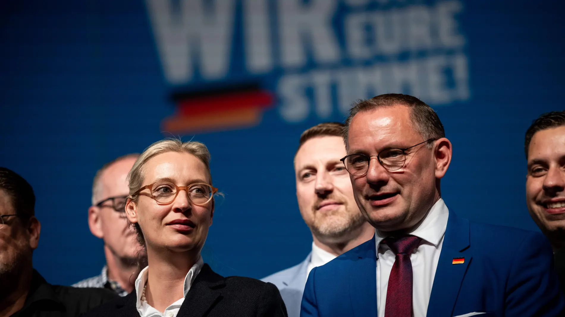 Essen (Germany), 29/06/2024.- AfD party and faction co-chairwoman Alice Weidel (L) and AfD co-chairman Tino Chrupalla (R) attend the Alternative for Germany (AfD) conference in Essen, Germany, 29 June 2024. The AfD is holding its national party conference in Essen's Grugahalle on the weekend of 29-30 June. A total of 80,000 people are expected to attend numerous events organized against the party. (Alemania) EFE/EPA/FABIAN STRAUCH