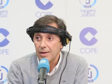 Paco Gonz&aacute;lez avisa de una invasi&oacute;n alien&iacute;gena