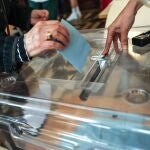 France holds first round of snap parliamentary elections