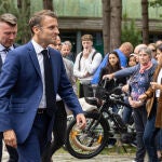 Macron pide una "gran concentración democrática" frente a la extrema derecha para la segunda vuelta