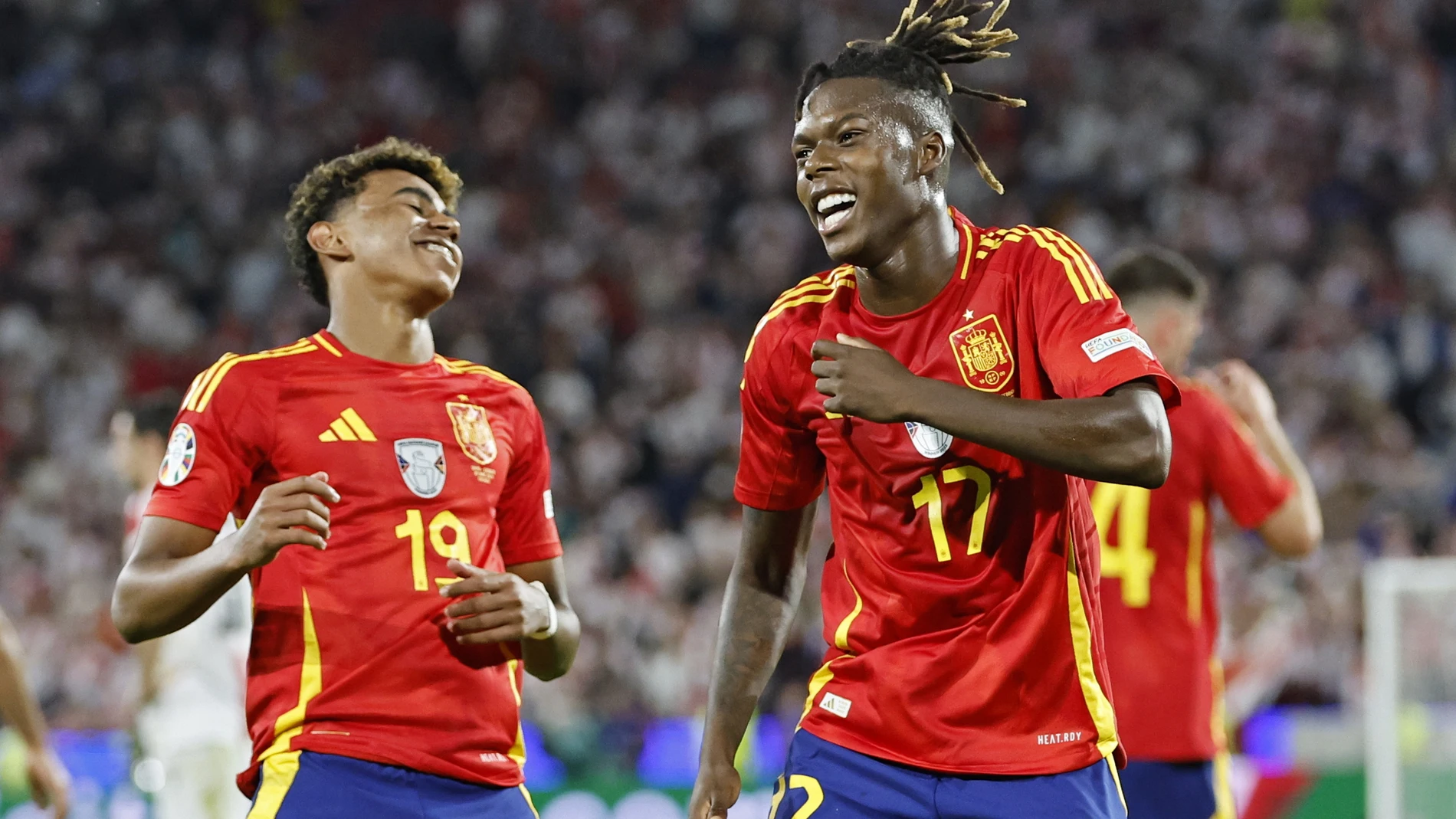 Cologne (Germany), 30/06/2024.- Nico Williams of Spain celebrates after scoring the 3-1 goal during the UEFA EURO 2024 Round of 16 soccer match between Spain and Georgia, in Cologne, Germany, 30 June 2024. (Alemania, España, Colonia) EFE/EPA/ROBERT GHEMENT
