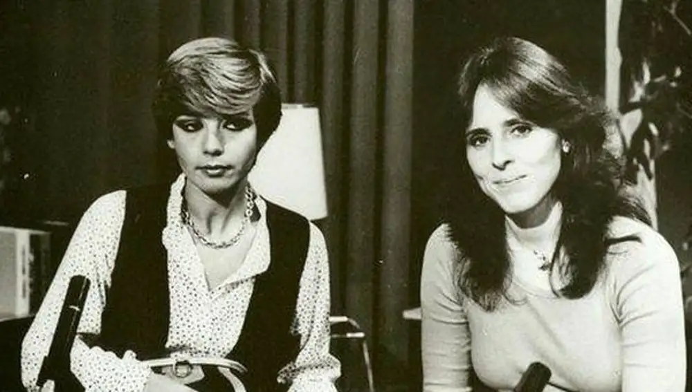 Isabel Tenaille y Mercedes Milá