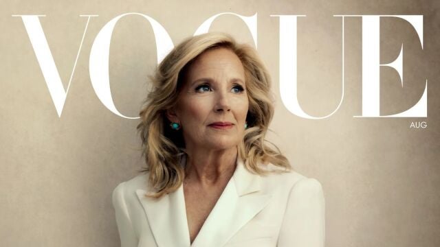 Jill Biden en la portada del número de agosto de "Vogue"