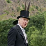 Carlos III en una fiesta en Edimburgo, Escocia