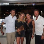 Álvaro Morata y Alice Campello con David y Victoria Beckham 