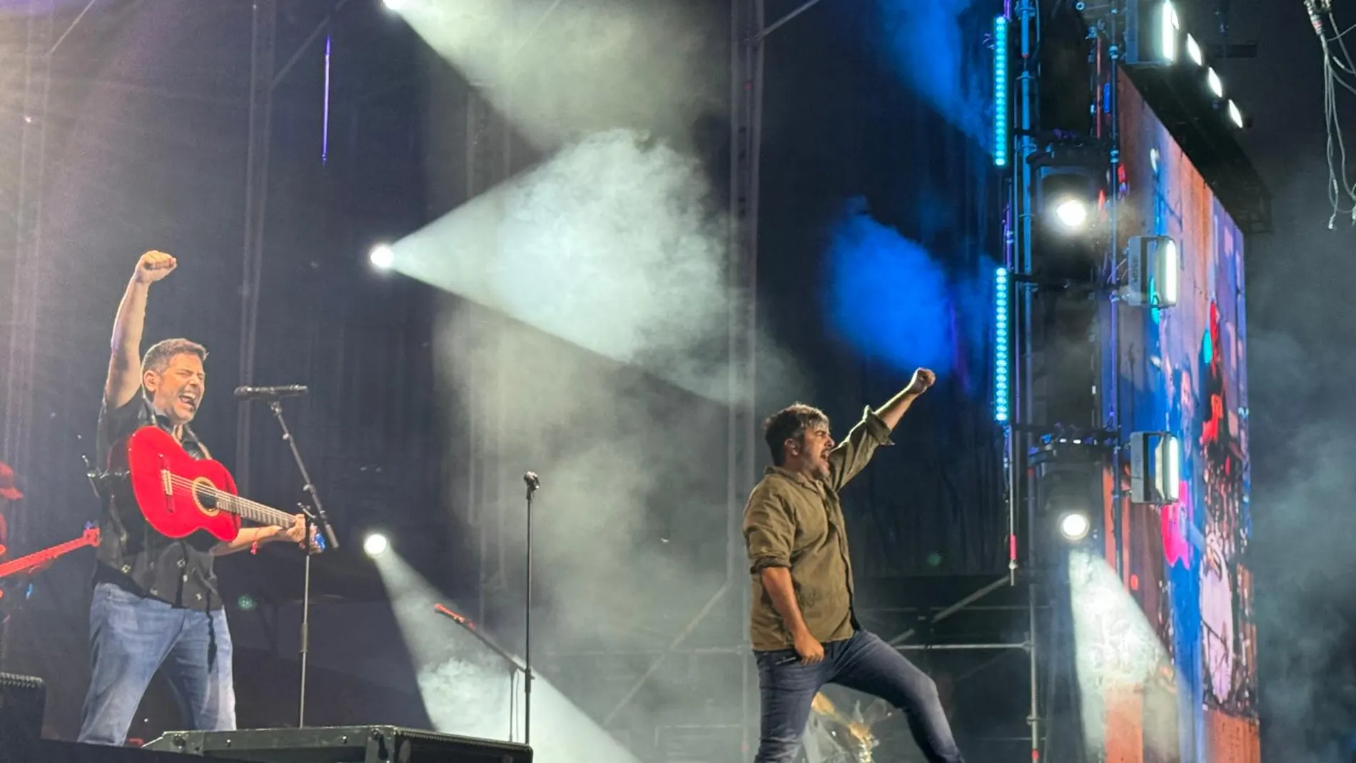 Concierto multitudinario de Estopa en "Músicos en la Naturaleza"