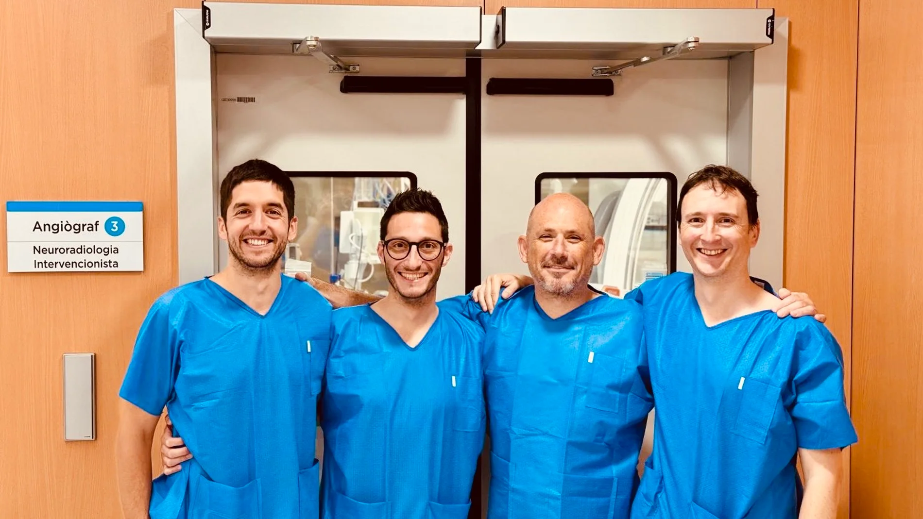 Los doctores Manuel Requena, Francesco Diana, Alejandro Tomasello y David Hernández
