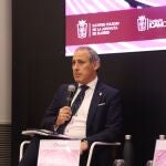 Eugenio Ribón, decano del ICAM, durante la presentación del Estudio sobre Salud Mental