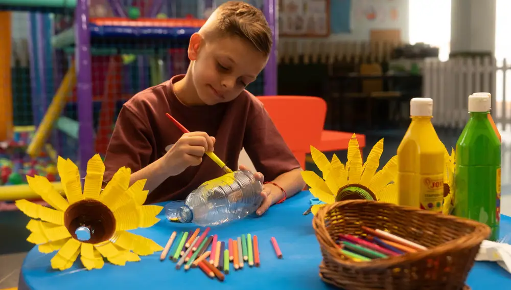 Talleres de manualidades y reciclaje