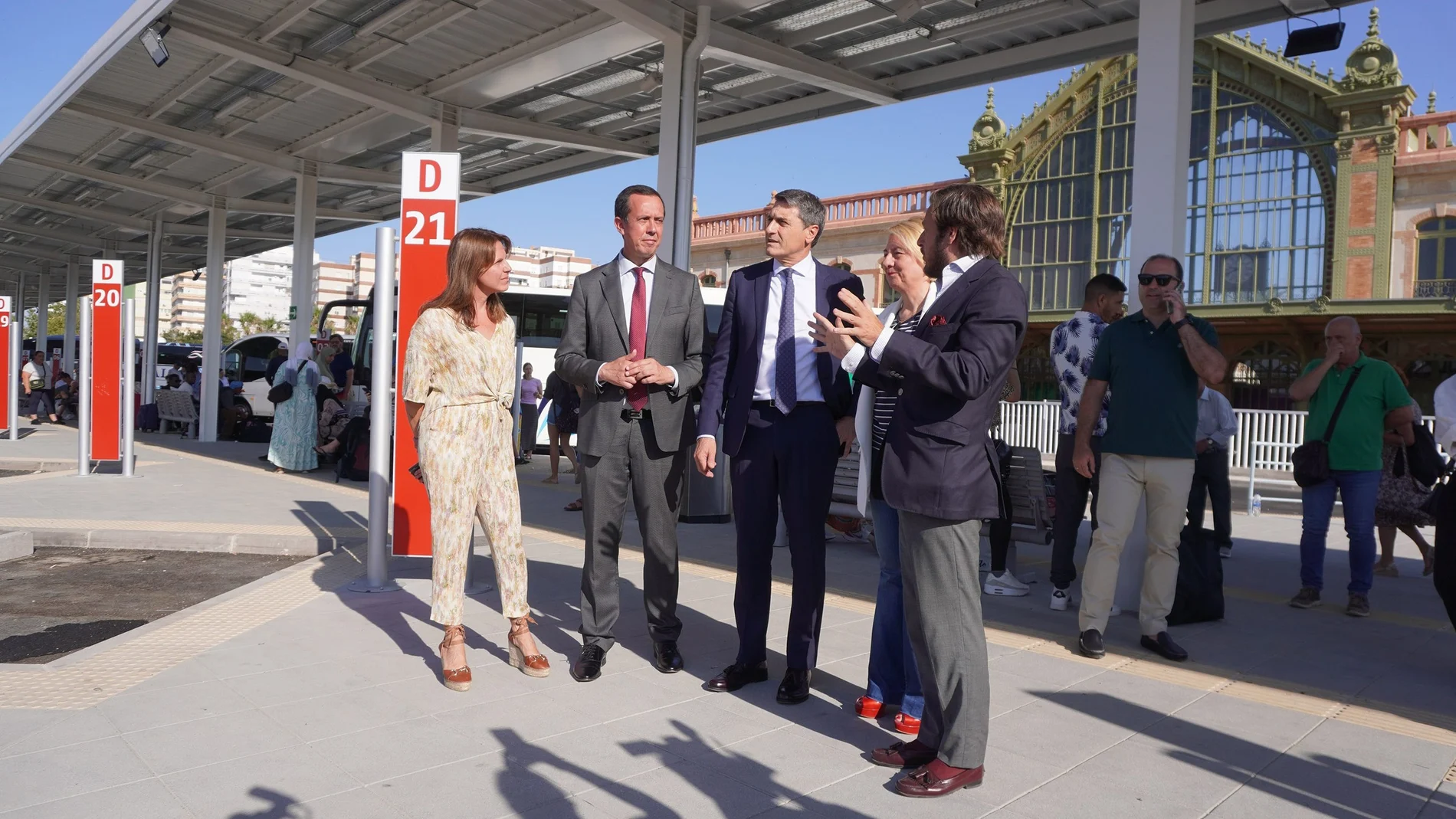 El delegado del Gobierno visitó la estación de Almería