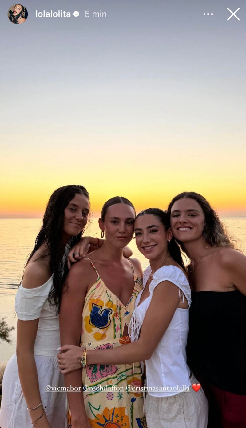 Victoria Federica con Lola Lolita y sus amigas.