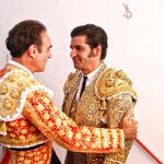 Histórico Morante expulsa sus demonios del templo en la feliz despedida de Ponce