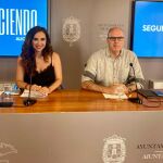 Los portavoces del Gobierno Local de Alicante, Ana Poquet y Manuel Villar, en rueda de prensa hoy