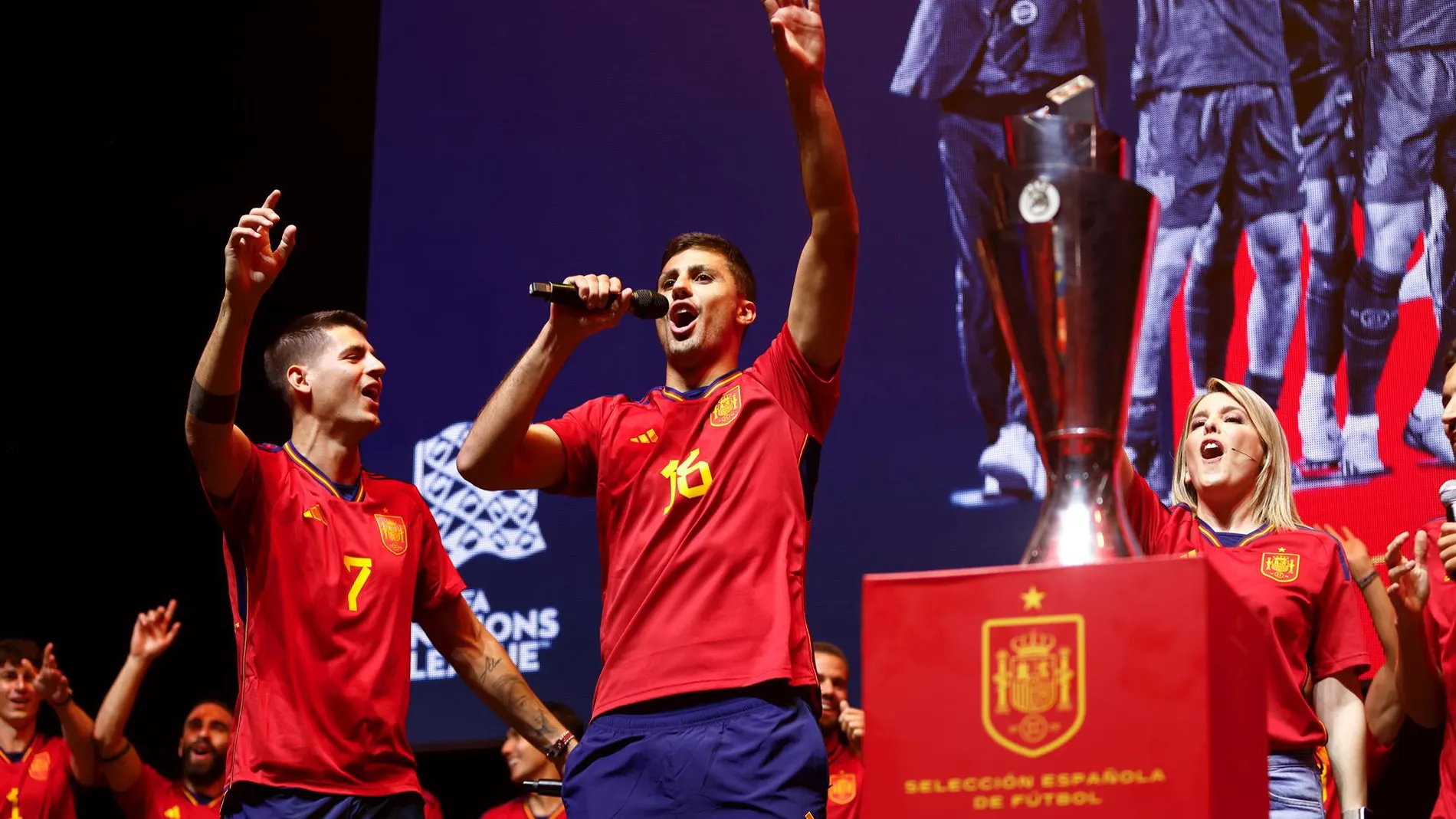 MADRID.-La UEFA abre expediente a Rodri y a Morata por su cántico 'Gibraltar es español'