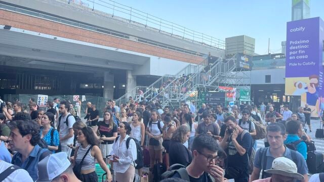 Aglomeraciones en la estación de Chamartín