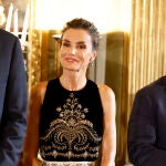 La Reina Letizia vestida de Dior en París.