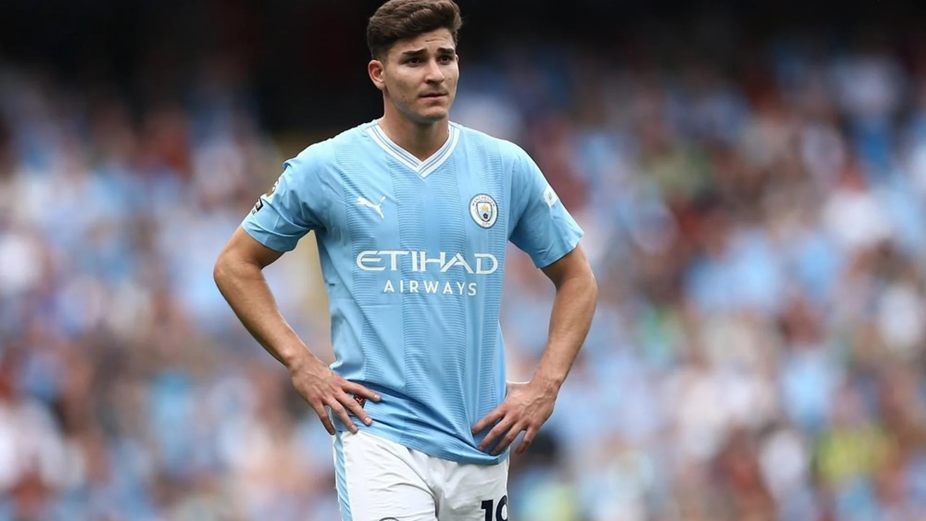 Julián Álvarez con el Manchester City