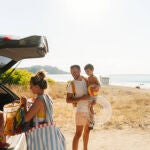 Una familia de vacaciones en verano