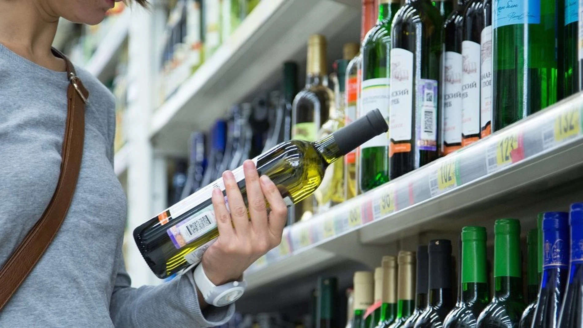 Los europeos son quienes más alcohol beben del mundo, una media de 9,2 litros al añoOMS26/07/2024