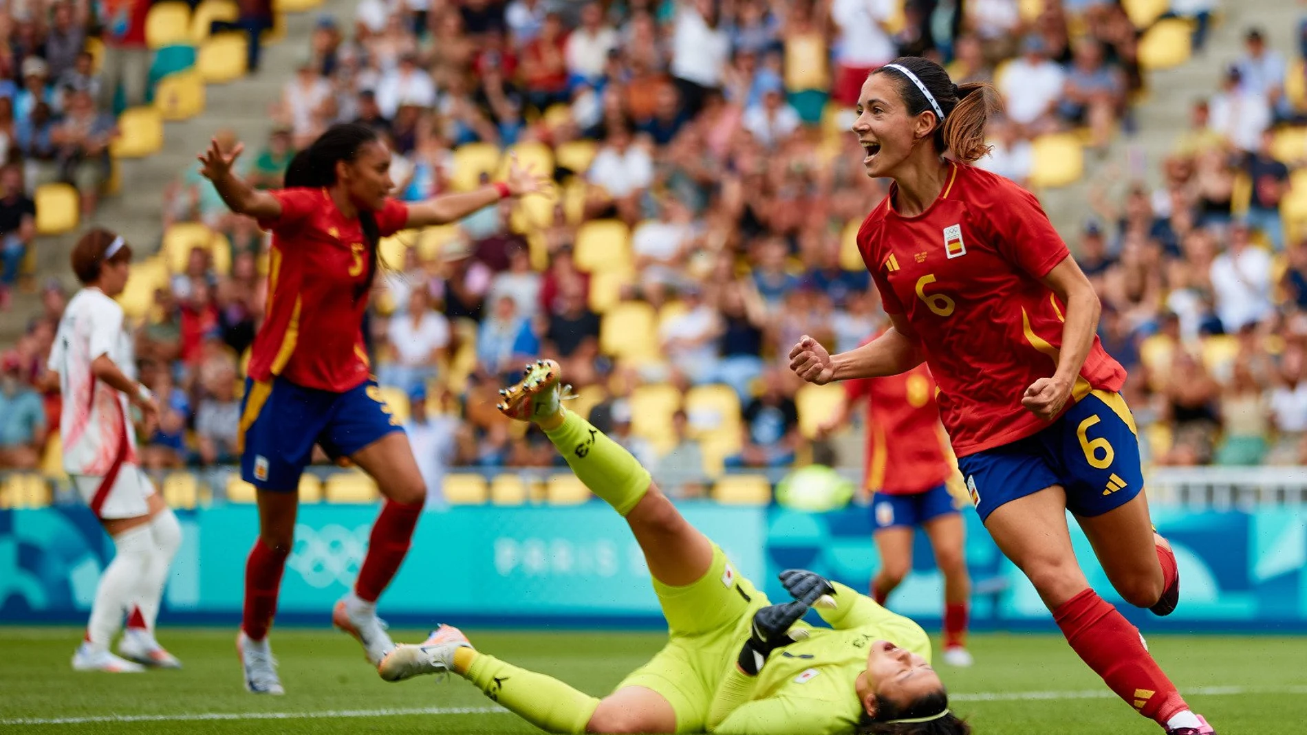 Aitana Bonmatí celebra el gol conseguido ante Japón durante la primera jornada de fútbol femenino en los Juegos Olímpicos de 2024