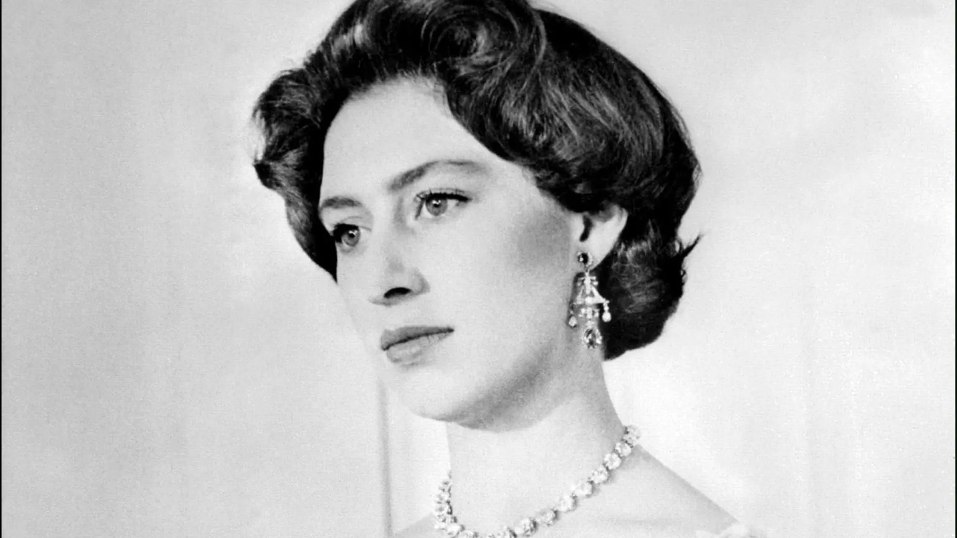 IMF01 - 19560821 - LONDON, UNITED KINGDOM : (FILES) This file picture dated 1956 of British Princess Margaret, Queen Elisabeth's sister, during her 26th birthday. Princess Margaret has died, Buckimgham Palace confirmed 09 February 2002. The 71 year-old princess had suffered two strokes in recenty years.EPA PHOTO AFP FILES/STF/lk-ms