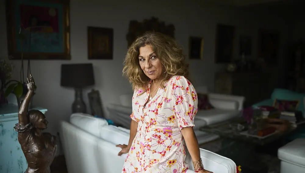 Lolita Flores
