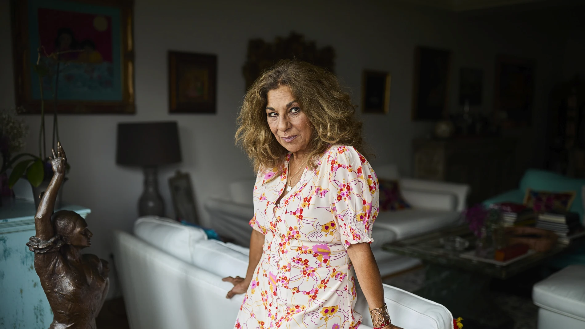 Lolita Flores