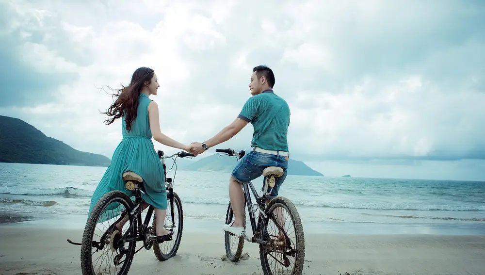 Pareja en la playa