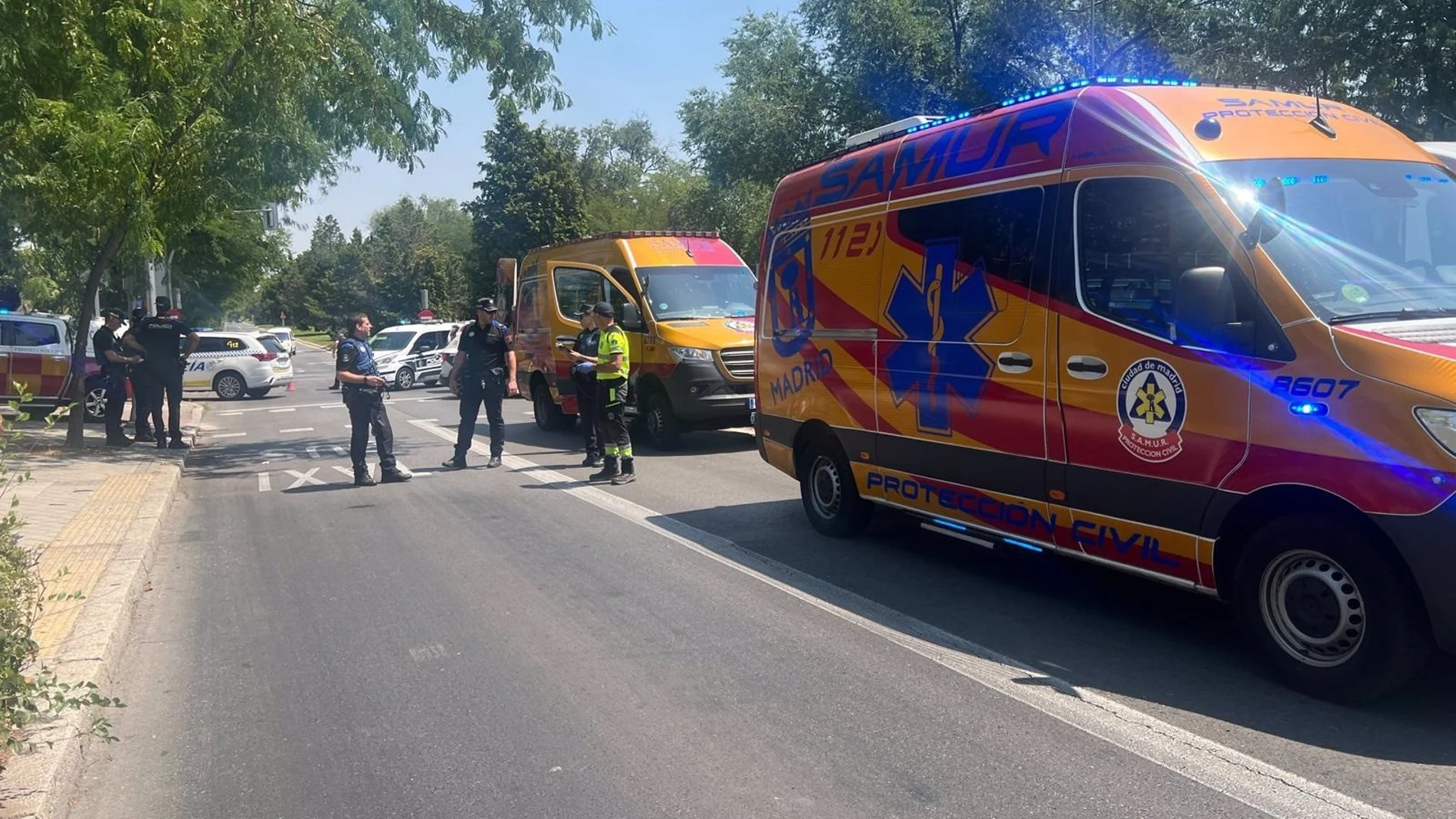 MADRID.-Sucesos.- Herido muy grave un hombre de unos 30 años tras ser atropellado por un taxi en Carabanchel