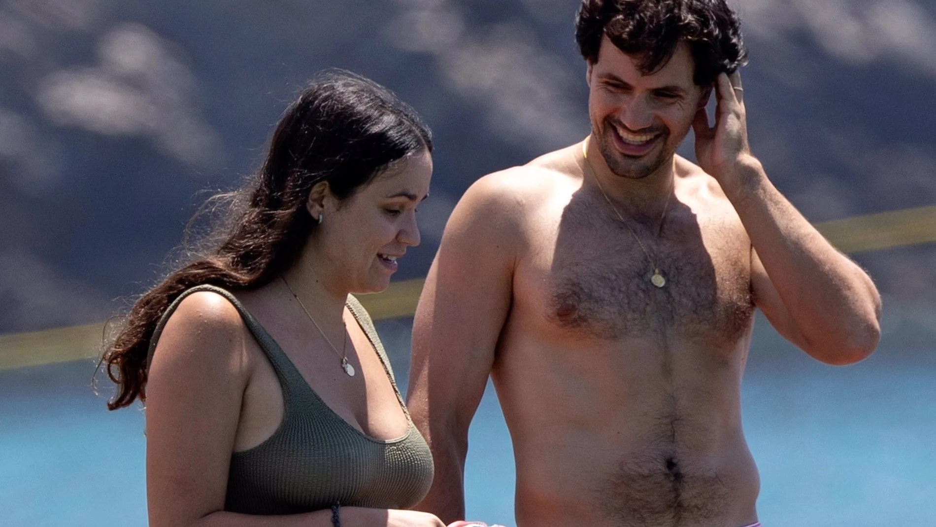 Carolina Monje y Álex Lopera disfrutan de su primer verano como marido y mujer